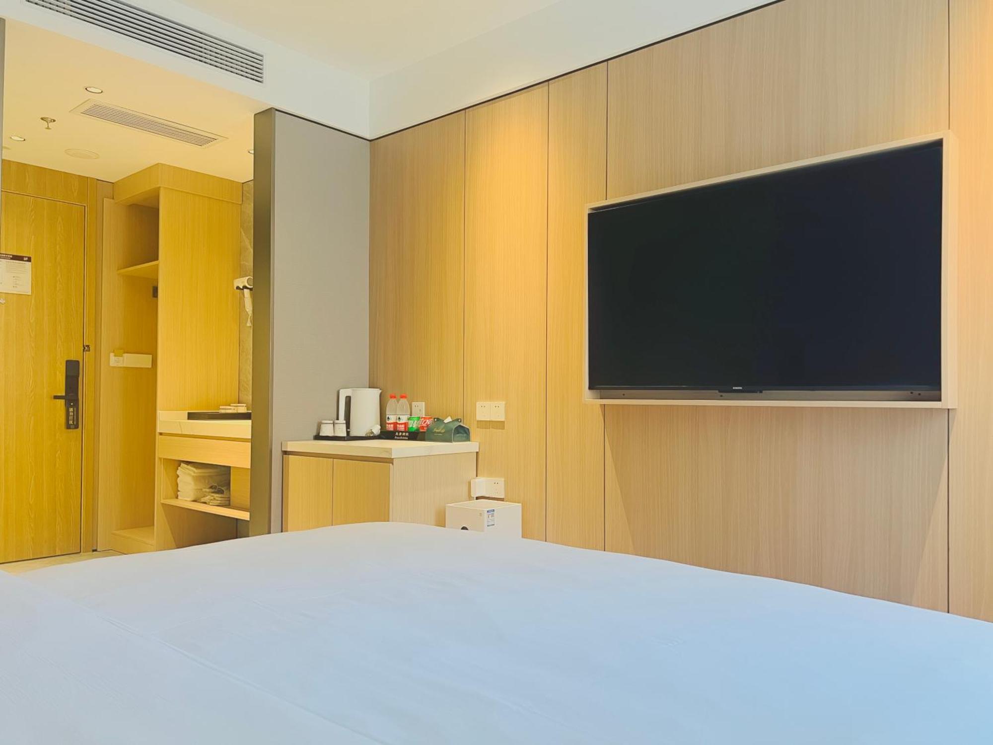 Dayin Garden Hotel -Near People'S Square & Nanjing Road-Large Social Area -Bar -Cafe -Gym -Free Laundry Luggage Storage -24H Front Desk-English Service 上海市 エクステリア 写真