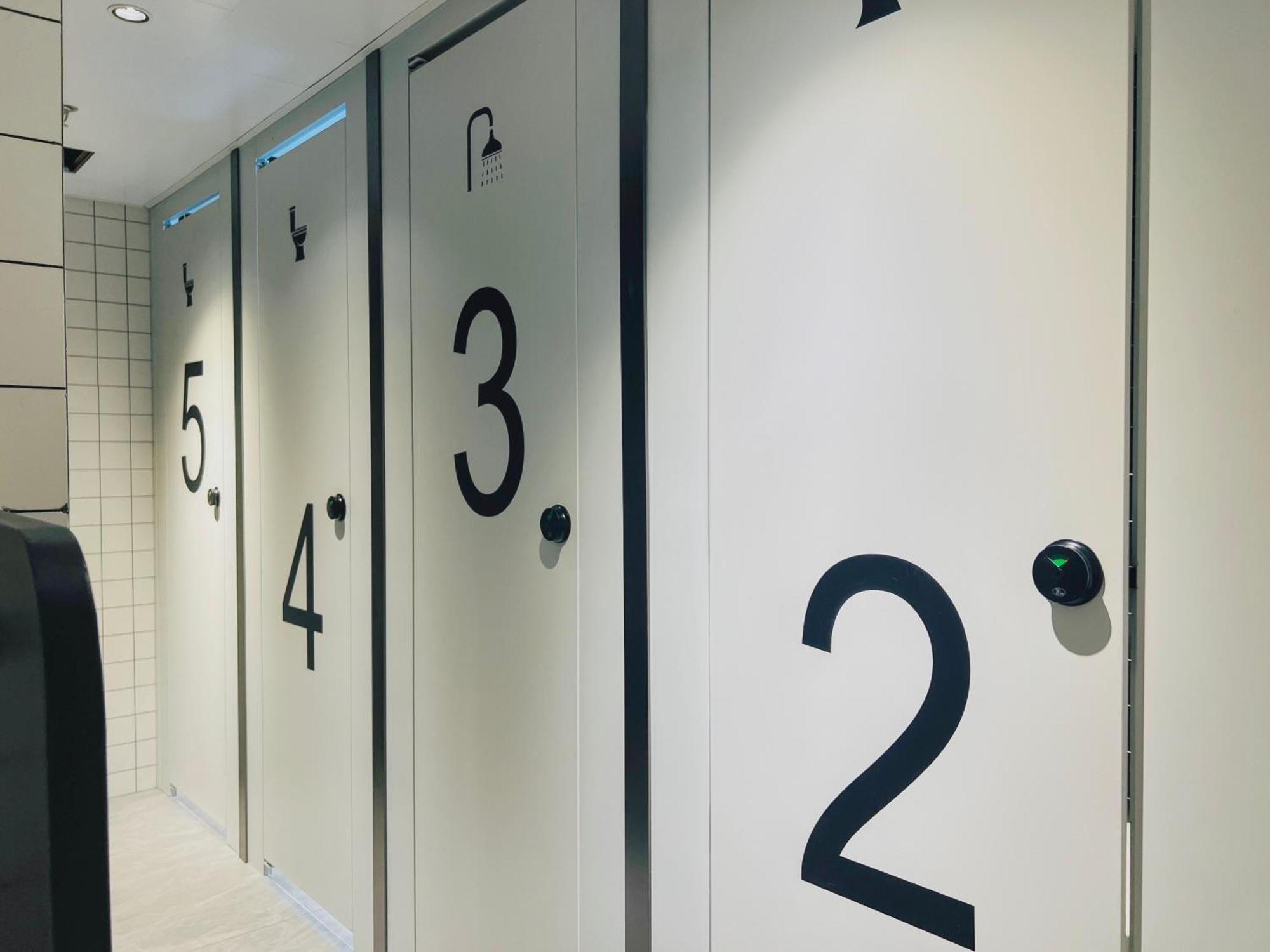 Dayin Garden Hotel -Near People'S Square & Nanjing Road-Large Social Area -Bar -Cafe -Gym -Free Laundry Luggage Storage -24H Front Desk-English Service 上海市 エクステリア 写真