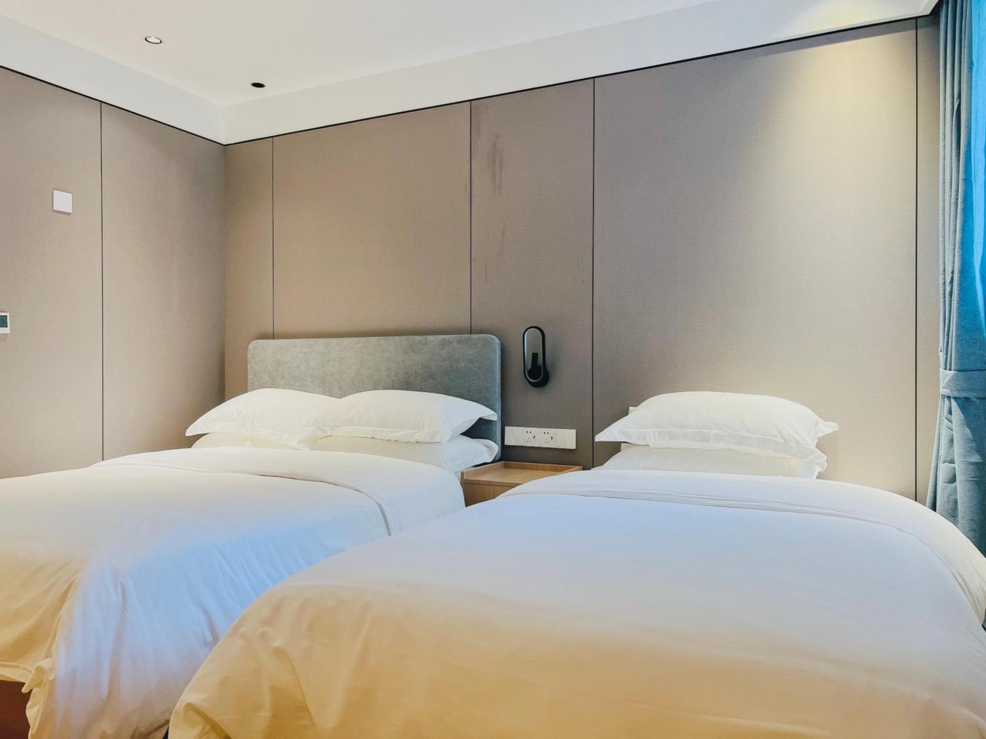 Dayin Garden Hotel -Near People'S Square & Nanjing Road-Large Social Area -Bar -Cafe -Gym -Free Laundry Luggage Storage -24H Front Desk-English Service 上海市 エクステリア 写真