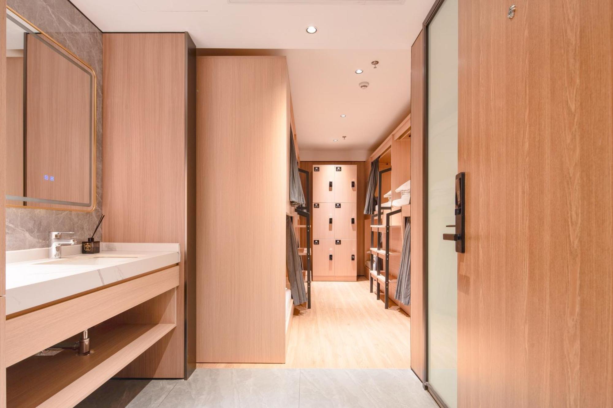 Dayin Garden Hotel -Near People'S Square & Nanjing Road-Large Social Area -Bar -Cafe -Gym -Free Laundry Luggage Storage -24H Front Desk-English Service 上海市 エクステリア 写真